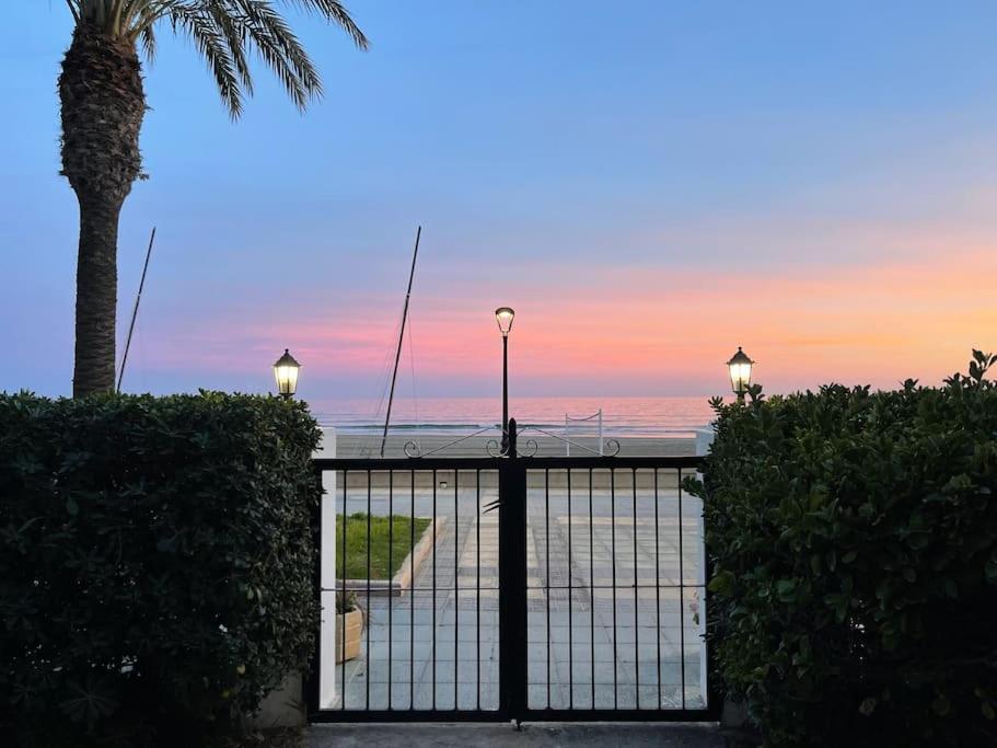Lc Apartaments Voramar Benicàssim Buitenkant foto